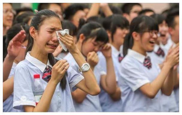 二四六王中王香港资料_小学生迎来“坏消息”，或进行大规模调整，家长却难以接受！  第1张