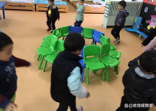 2024年香港正版资料免费大全_小学数学教学中，怎样融入教育游戏？要往这个方向发力