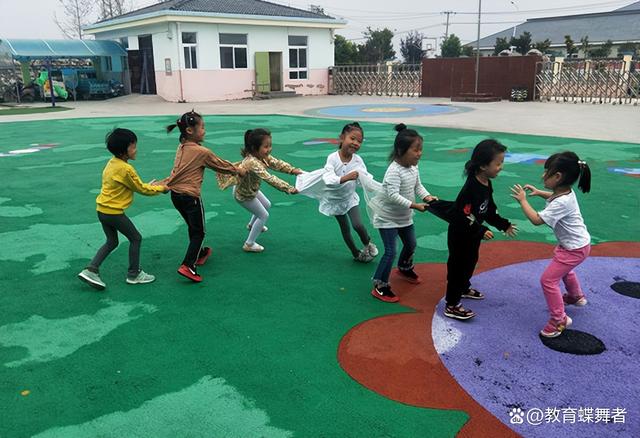 2024年香港正版资料免费大全_小学数学教学中，怎样融入教育游戏？要往这个方向发力