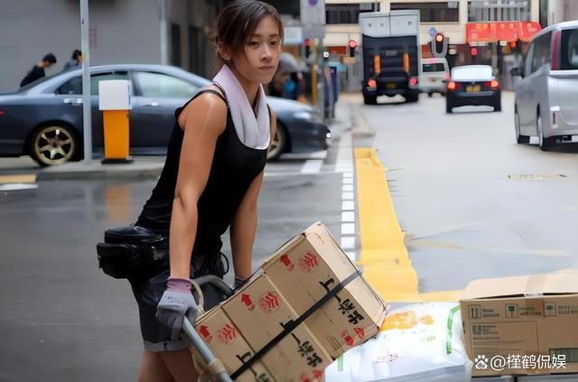 白小姐点特开奖号码,她曾被称香港最美搬运工，参加相亲节目被富二代抱走，后来怎样了