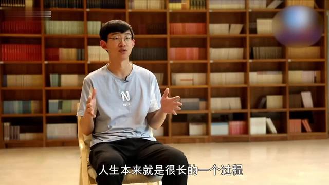 天天彩澳门天天彩开奖结果查询_从全校568名到高考第一名，北大学长刘嘉森的这3个学习方法可复制  第1张