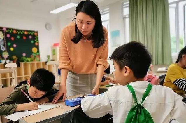 澳门今期开码结果开奖今晚_关于中小学生的一则消息：中小学或迎来大变动，预计10月全面实施