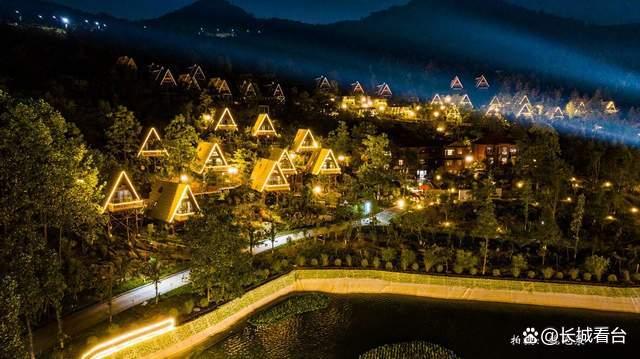 澳门四肖八码期期准精选资料软件,张家界七星山旅游度假区：“天空之城”，避暑胜地