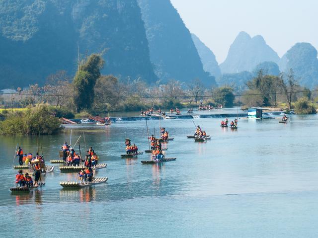 番巷二四六正版资料_中国十大著名旅游景点