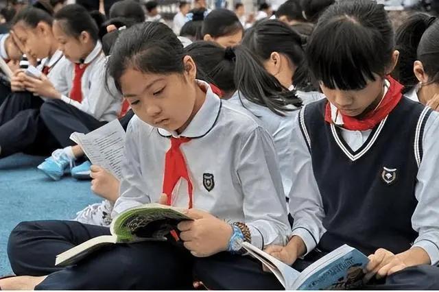 2024年新澳门正版资料大全免费_中小学将实施“5+4”模式，2024年开始执行？教育作出了回复  第4张