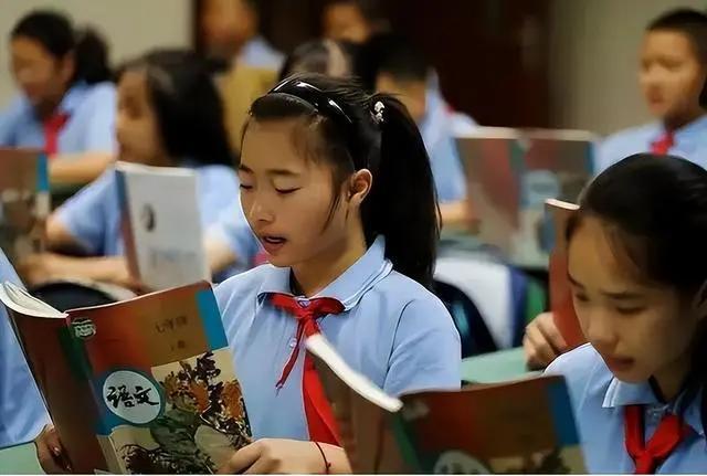 2024年新澳门正版资料大全免费_中小学将实施“5+4”模式，2024年开始执行？教育作出了回复