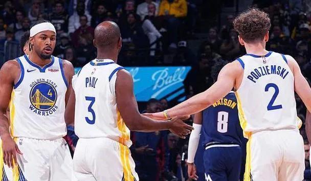 二四六玄机资料最新更新,NBA神级全能球星：这五位大咖如何攻守双全，篮球场上的传奇！  第9张