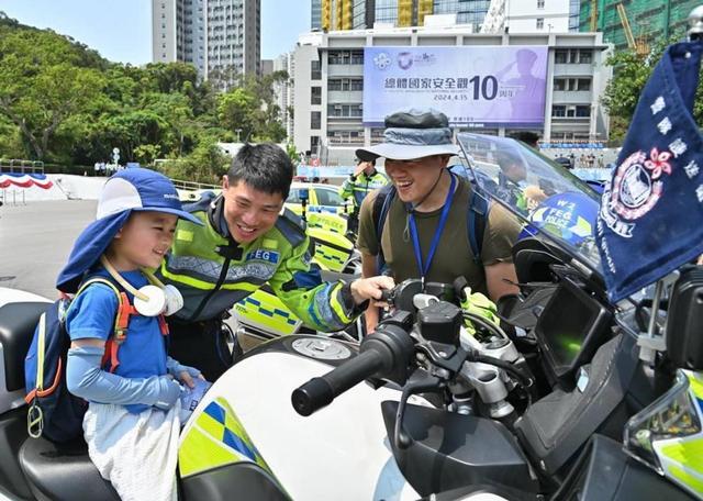 新奥门资料大全正版资料2024年免费,时政微观察丨“头等大事”的十年“功”与“略”