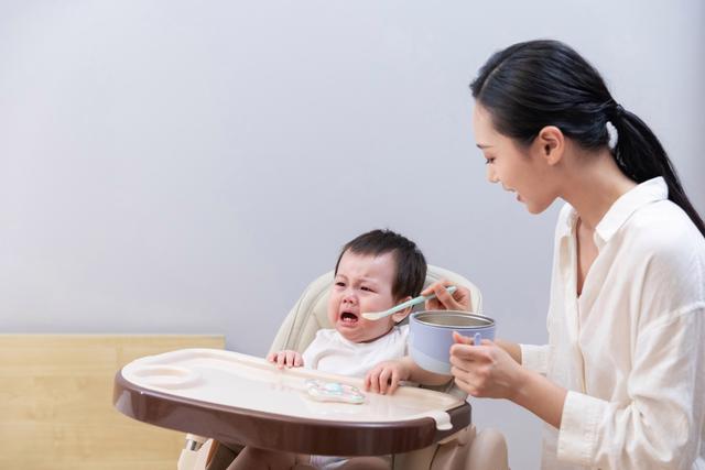 今晚必中一码一肖澳门,最新婴幼儿喂养指南出炉：6个月就要吃肉，你做到了吗