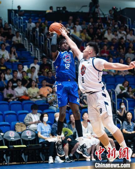 二四六香港资料期期准_NBL：香港金牛队击败石家庄翔蓝队 取得主场两连胜