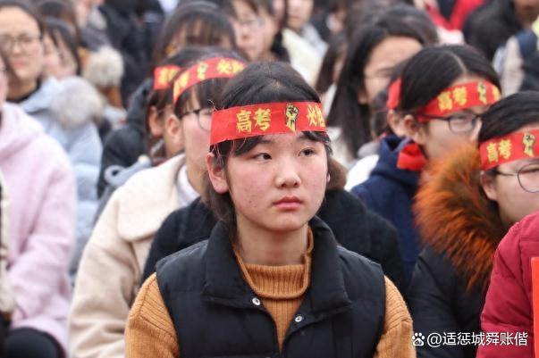 香港准一肖一码一码_中小学学制将修改为“522”，学生提前3年毕业？官方的回应来了