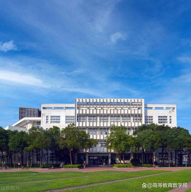 白小姐一肖一码今晚开奖,国家双一流大学之外还有哪些好大学？83所最强非双一流大学公布