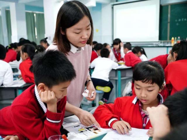 2024一肖一码100中奖_中小学可能要加入“新课程”了，家长意见一致，老师也表示认可！