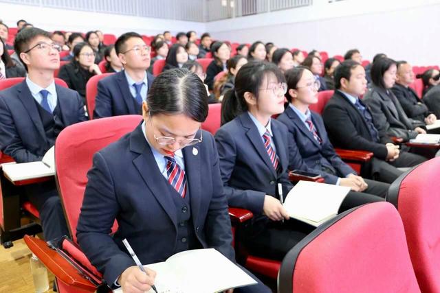 澳门精准三肖三码资料内部_解锁新学道：培养学生学习力，个性化教育之路，优质师资引领未来