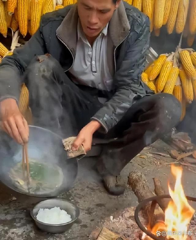 白小姐一肖中白小姐开奖记录,网红界的独行者！7人赚得盆满钵满，为何无人敢模仿？  第17张