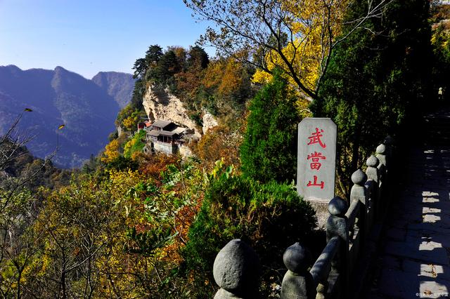 香港最准资料免费公开_湖北旅游：精选十大必游景点，定格你的旅行记忆，分享美好瞬间  第3张