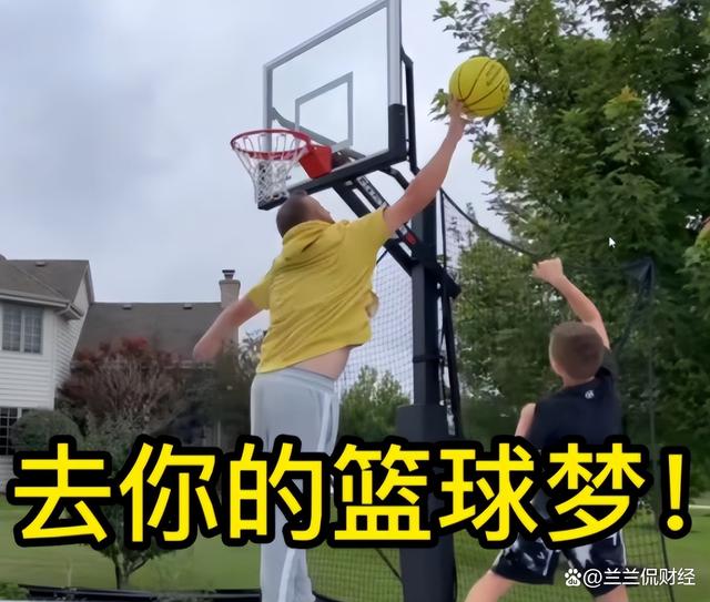 一码一肖开奖结果,NBA之路何其艰难？8张照片揭秘普通人无法打进联盟之谜！