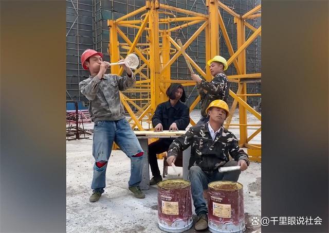 新澳门今晚开什么特马,回顾：4年前工地打工仔，如今靠短视频身价千万，这个小伙不一般  第6张