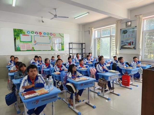 新奥门资料大全免费新鼬_新起点，梦想启动：全国多地中小学迎来开学