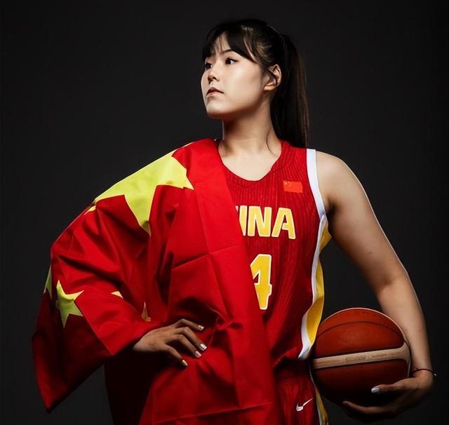 2024澳门特马今晚开奖06期,恭喜李月汝！WNBA还没打完，就已获得新合同，她下赛季仍拒回WCBA  第9张