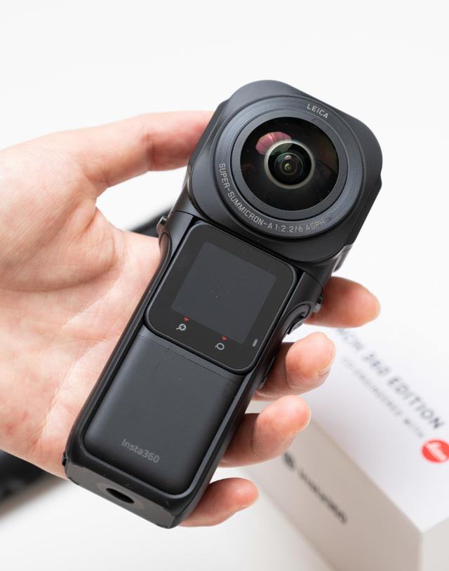 新澳门精准资料大全管家婆料,Insta360 ONE RS徕卡一寸全景相机，重新定义你的Vlog世界！  第2张