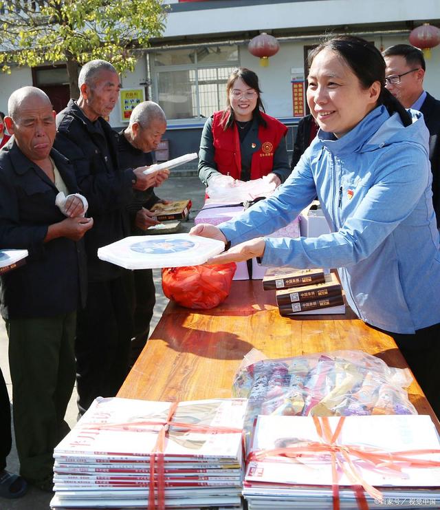 澳门正版资料免费大全精准绿灯会_九型人格：探索内在世界的钥匙  第4张