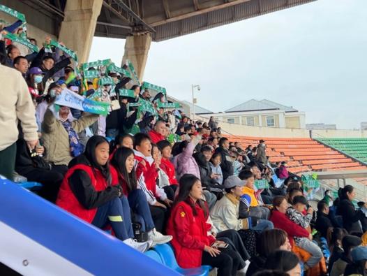 2024澳门正版平特一肖,北京女足1:0小胜四川女足 大批球迷冒雨支持